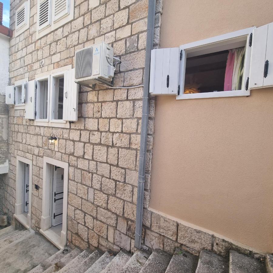 Captain Kor Appartamento Korčula Esterno foto